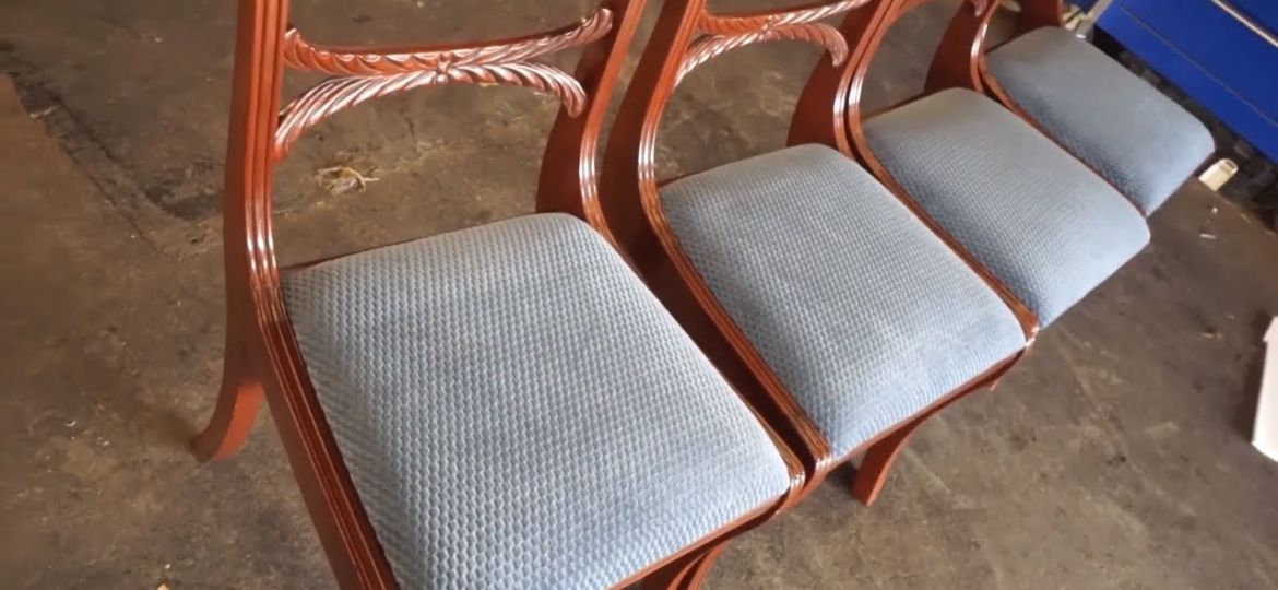 como-tapizar-una-silla-de-comedor-lista-para-instalar-tus-sillas-online
