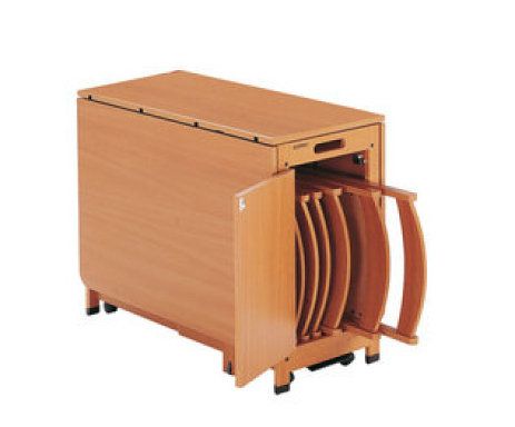 mesa-plegable-con-sillas-incorporadas-consejos-para-comprar-las-sillas-online