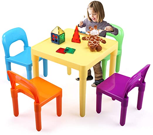 mesas-y-sillas-para-ninos-de-plastico-lista-para-comprar-las-sillas-on-line