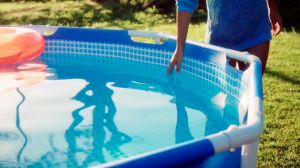 Escaleras Para Piscinas Gente Mayor: Ideas para comprar tu piscina On line