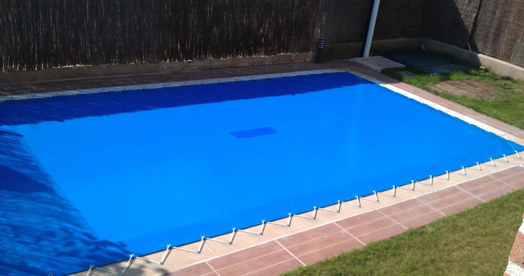 lonas-para-piscinas-consejos-para-comprar-tu-piscina-online