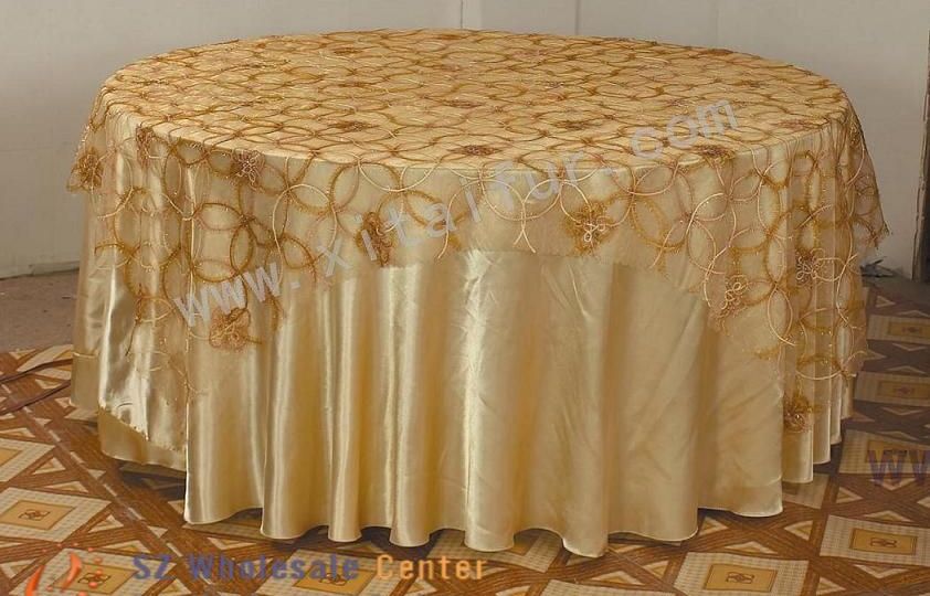 manteles-para-mesas-rectangulares-tips-para-instalar-la-mesa
