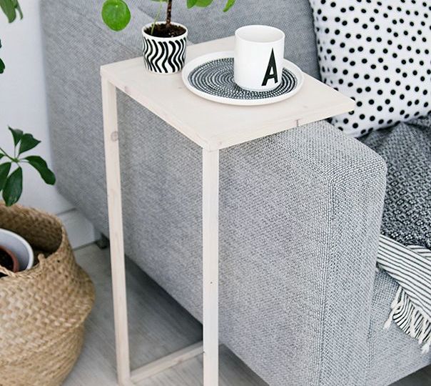 mesa-auxiliar-de-salon-ideas-para-instalar-la-mesa-online
