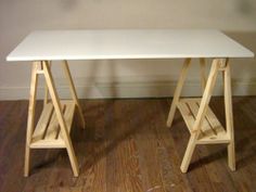 mesa-estudio-madera-trucos-para-montar-la-mesa-online