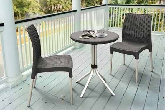 mesa-y-sillas-para-terraza-listado-para-montar-la-mesa-on-line