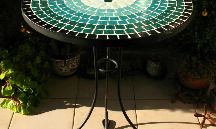 mesas-con-mosaicos-ideas-para-comprar-la-mesa-on-line