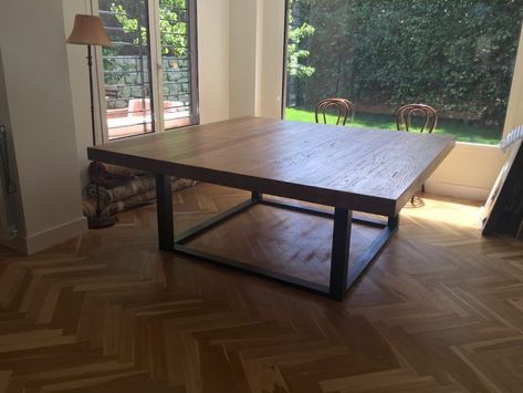 mesas-cuadradas-ideas-para-comprar-tu-mesa-online
