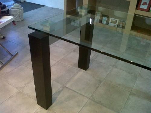 mesas-de-comedor-de-cristal-y-madera-trucos-para-instalar-la-mesa-online