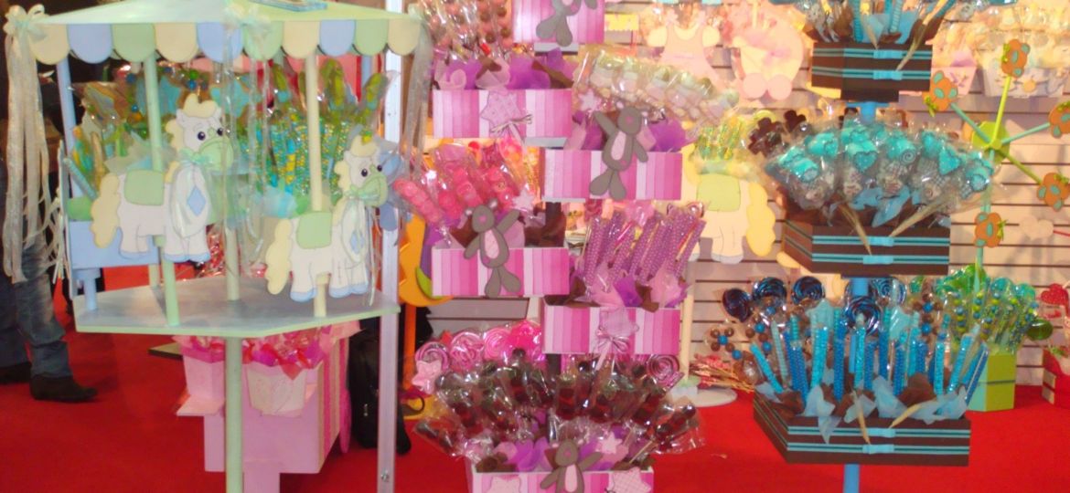 mesas-de-fiestas-decoradas-opiniones-para-montar-tu-mesa-online