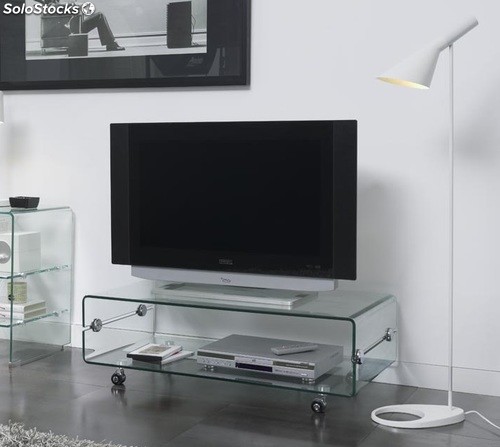 mesas-tv-con-ruedas-tips-para-comprar-la-mesa-online