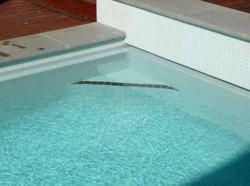Piscinas Blancas: Opiniones para instalar tu piscina On line 1 Piscinas Blancas: Opiniones para instalar tu piscina On line