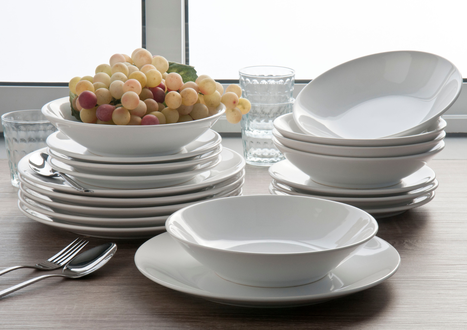 82a36fe0fe582650df1a8cf10a9396cf34918dd2_378703_S1 Vajilla de 18 piezas IBIZA - Imagen 1