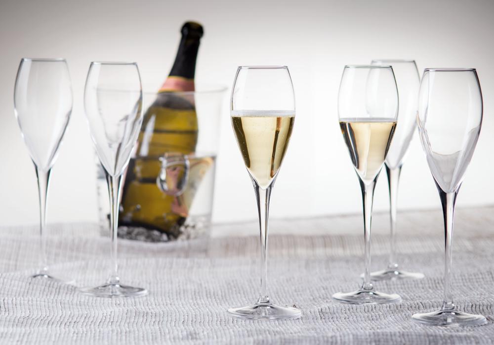 87e37dec98a0e59f216b6e01263df88d873cc160_389151_G Conjunto 6 copas MONTECARLO - Imagen 1