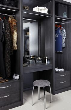 armario-blanco-vintage-listado-para-instalar-tu-armario