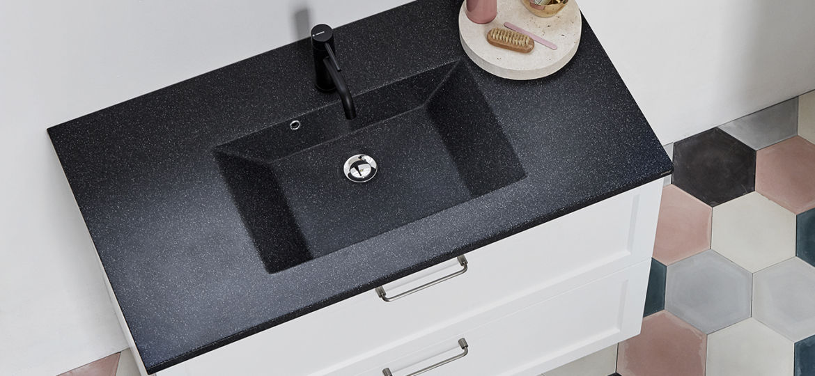armario-para-lavabo-con-pie-trucos-para-instalar-tu-armario