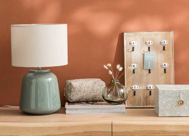 armario-para-llaves-decorativo-catalogo-para-montar-tu-armario