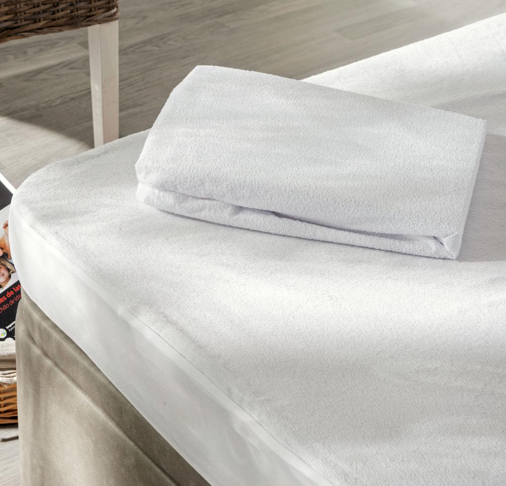 e3cf4be129671f4480f4904ab66d2c46bdcb83ef_386772_G Protector de colchón DOMESTIC - Imagen 1