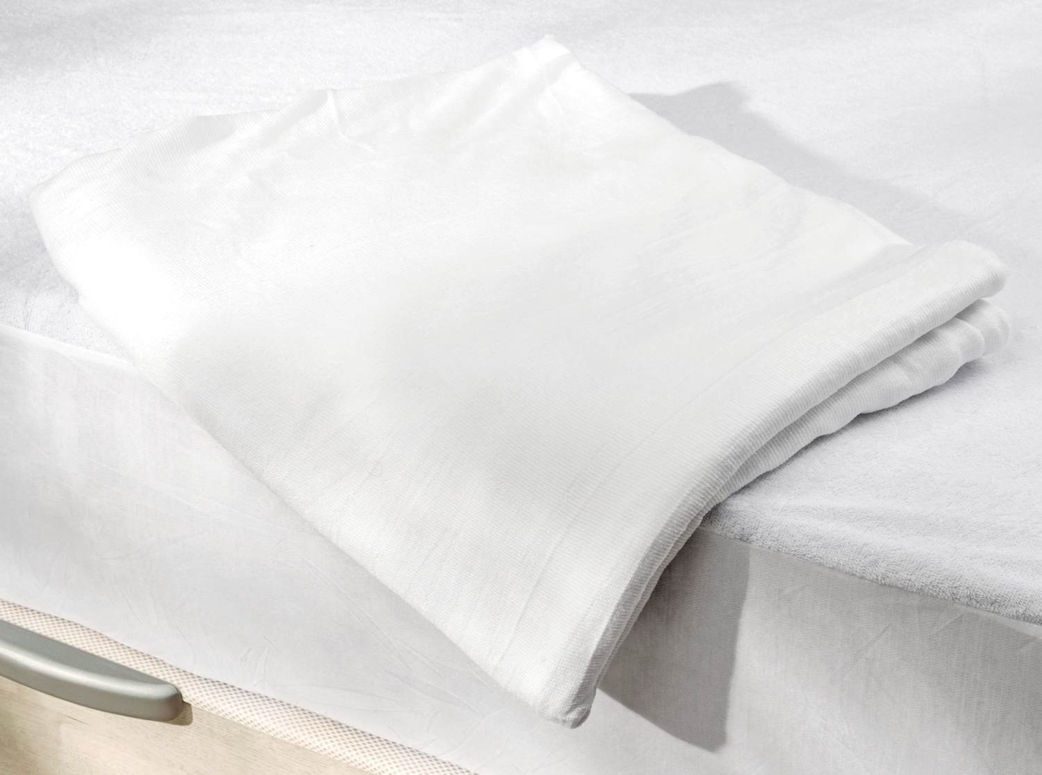 e6b9fe0964ed0dd7f295270c1e160c54dfd94302_381032_G Funda de colchón ALOE VERA - Imagen 1