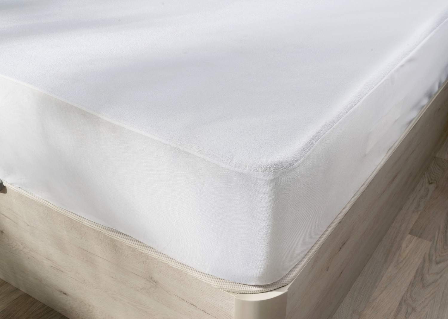 f585ebe84f514b016c3d20830e6ddb5b4ed67bbb_363988_G Funda de colchón RIZO - Imagen 1