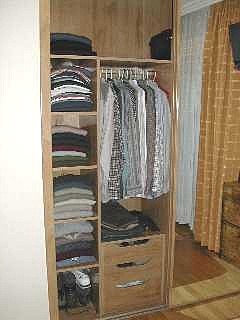 puertas-de-armario-abatibles-ideas-para-montar-el-armario