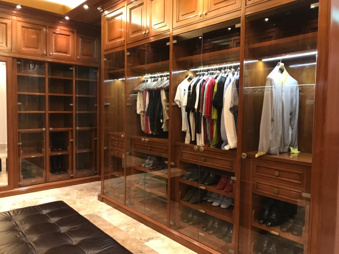 puertas-plegables-para-armarios-empotrados-trucos-para-montar-tu-armario